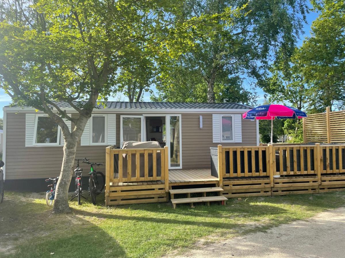 Chalet Op Camping Lauwersoog Met 3 Slaapkamers En Vaatwasser - Joycasa Extérieur photo